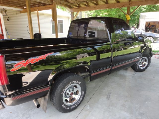 1992 Black Chevrolet C/K Pickup 1500