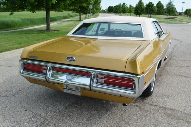 1972 Medium Gold metallic Ford LTD Sedan