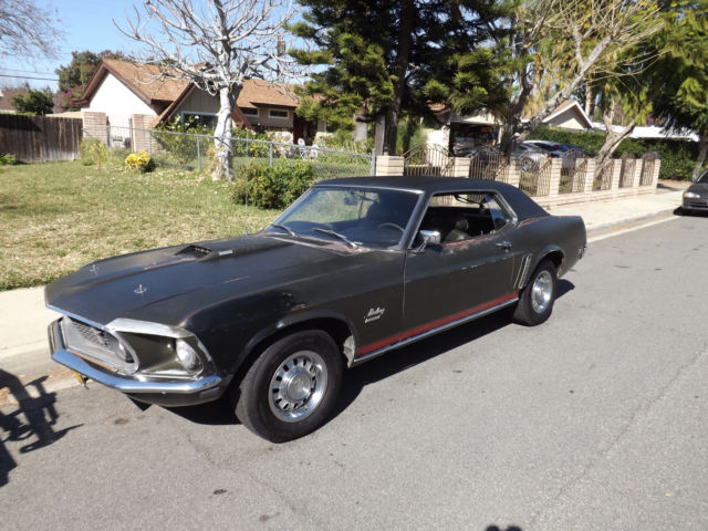 1969 jade black Ford Mustang