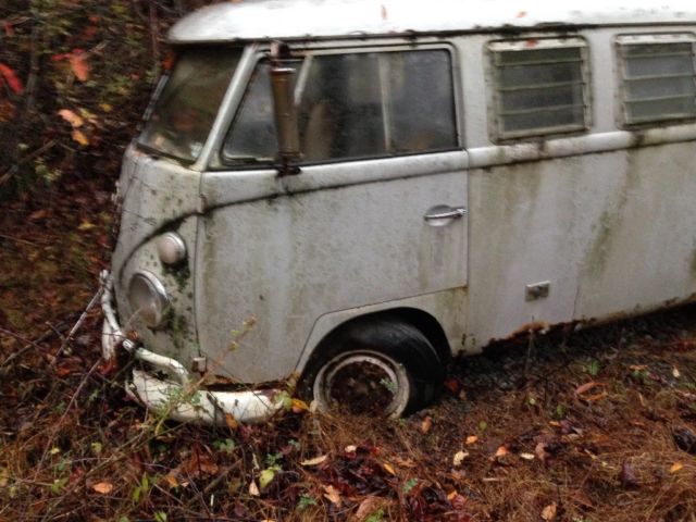1967 Mouse grey Volkswagen Bus/Vanagon