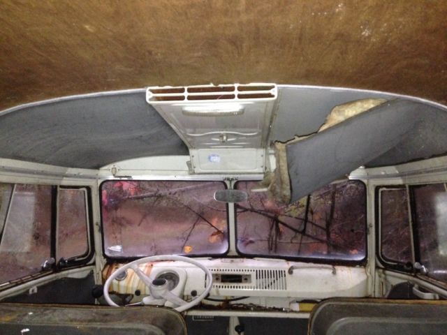 1967 Mouse grey Volkswagen Bus/Vanagon