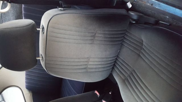 1976 Blue Volkswagen Beetle - Classic Coupe