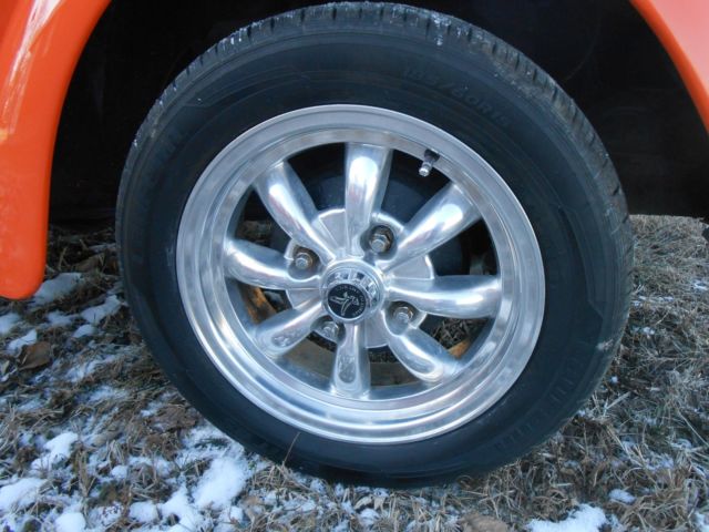 1976 Orange Volkswagen Beetle - Classic Coupe