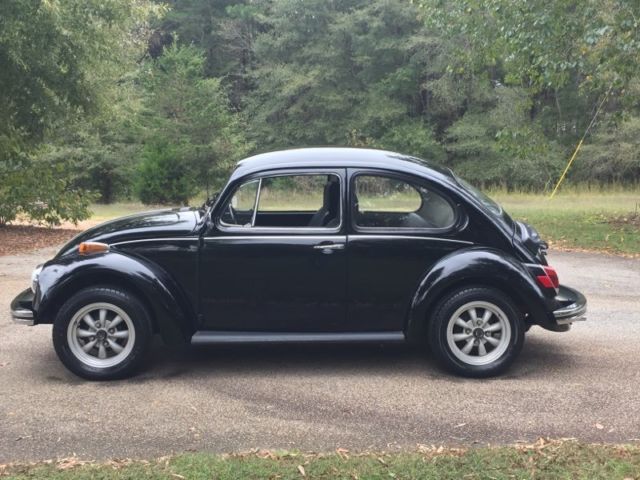 1972 Black Volkswagen Beetle - Classic Coupe