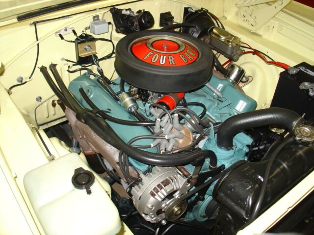 1968 Yellow Dodge Coronet 2 DOOR SEDAN (POST)