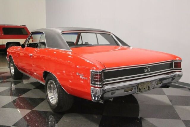 1967 Red Chevrolet Chevelle Hardtop