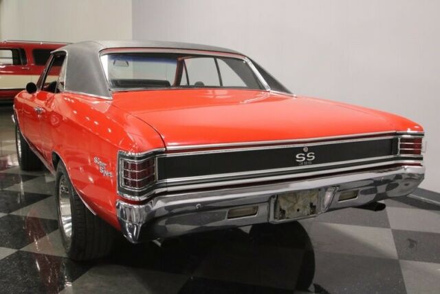 1967 Red Chevrolet Chevelle Hardtop