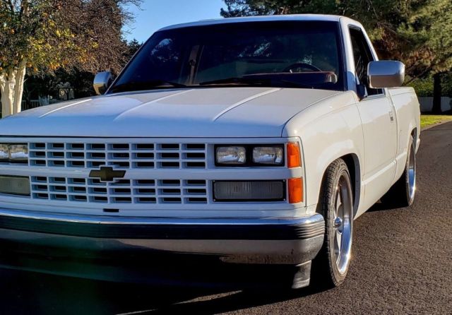 1988 White Chevrolet C/K Pickup 1500
