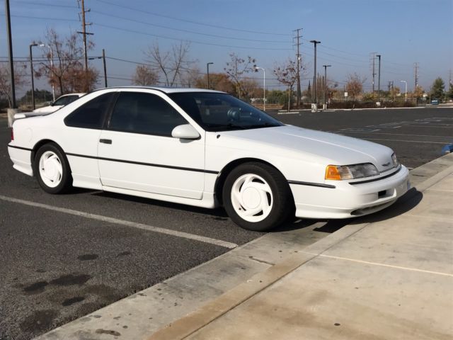 1991 White Ford Thunderbird Coupe