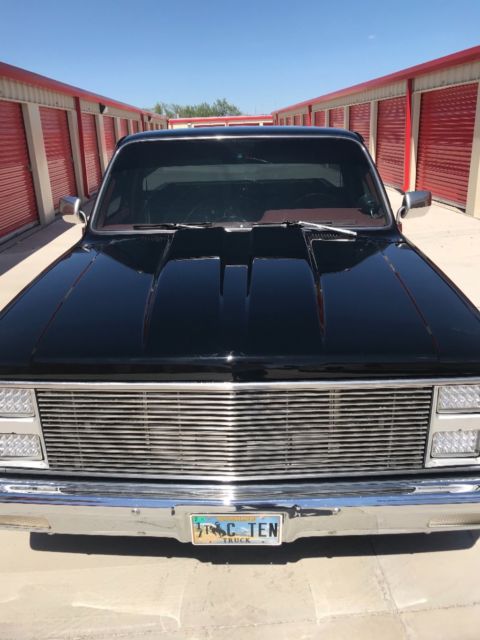 1982 Black Chevrolet C-10