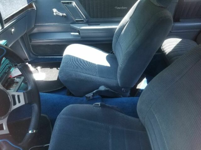 1987 Blue Oldsmobile Cutlass Coupe