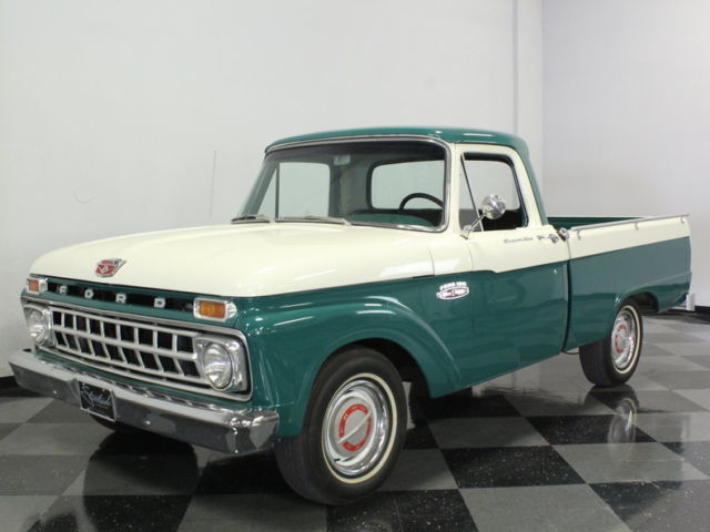 1965 Green Ford F-100 Pickup (Truck)