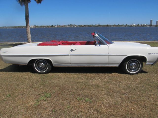 1964 White Pontiac Catalina Convertible