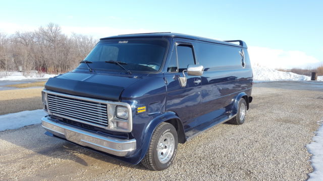 1978 Blue GMC Vandura Extended Passenger Van