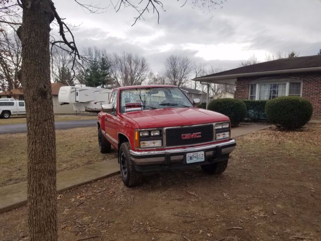 1989 Red Chevrolet C/K Pickup 1500 Standard Cab Pickup