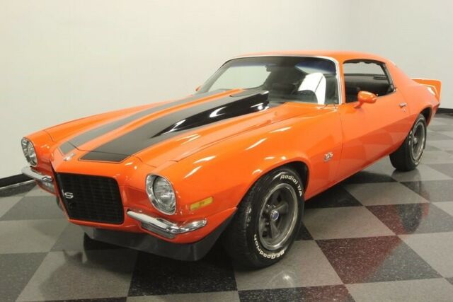 1970 Orange Chevrolet Camaro Hardtop