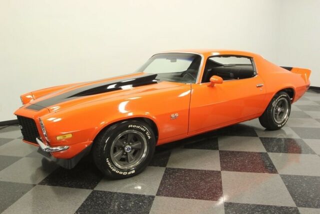1970 Orange Chevrolet Camaro Hardtop