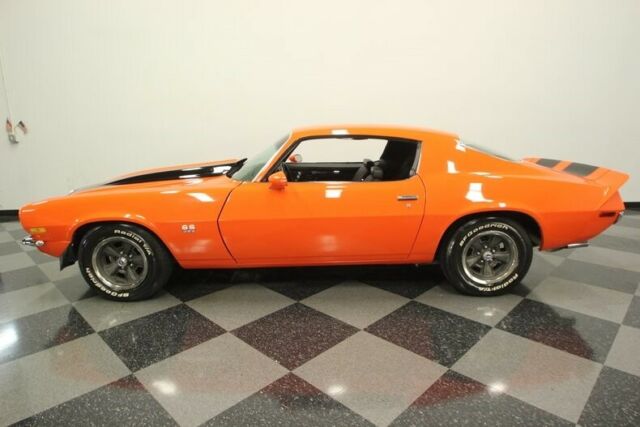 1970 Orange Chevrolet Camaro Hardtop