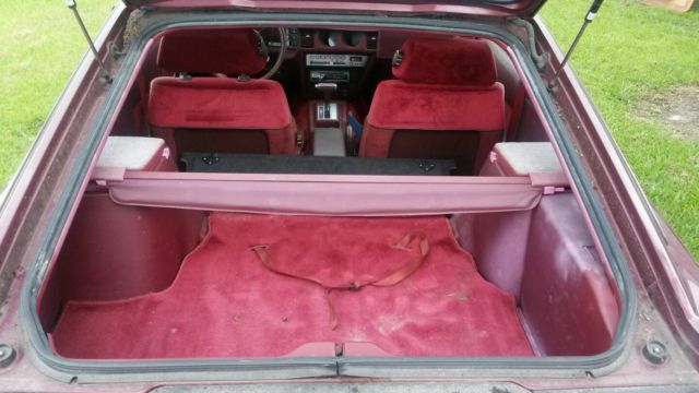 19840000 maroon Nissan 300ZX Coupe