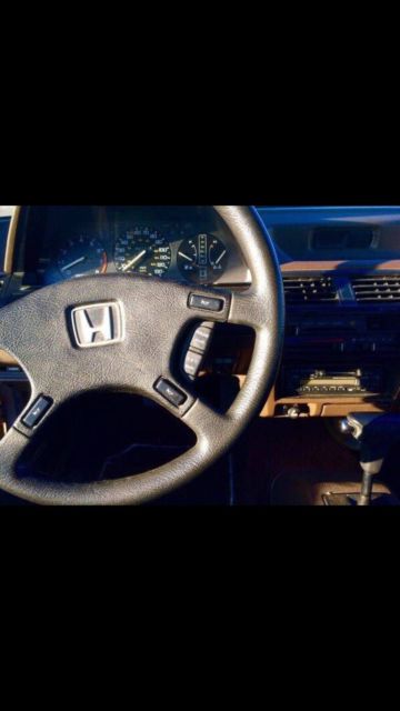 1988 Gold Honda Accord