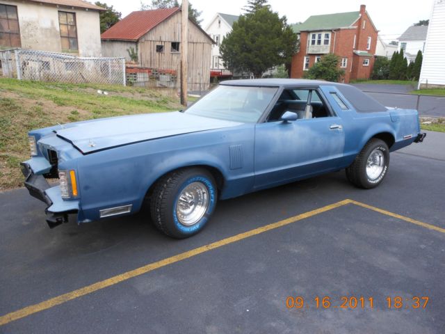 1978 Blue Ford Thunderbird Coupe