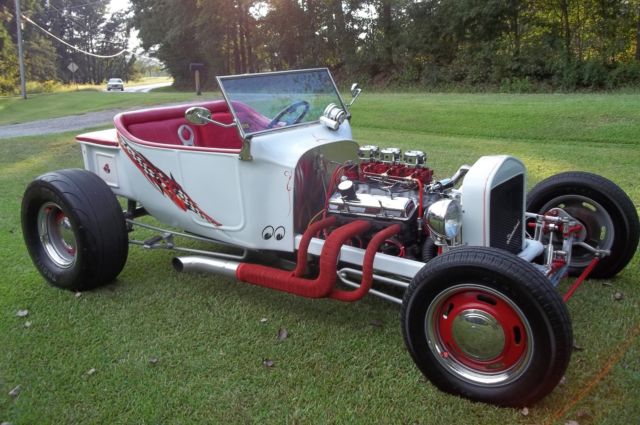 1923 White Ford Model T Convertible