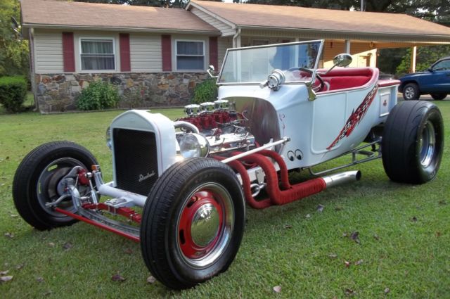 1923 White Ford Model T Convertible
