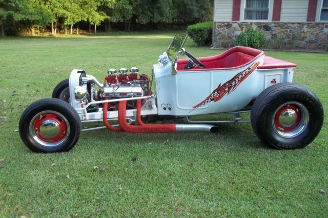 1923 White Ford Model T Convertible