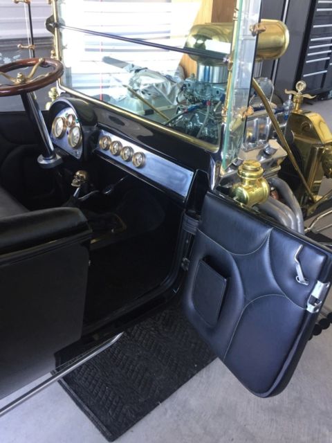 1923 Black Ford Model T T bucket