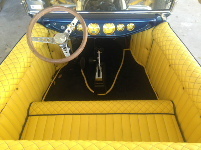 1923 Blue Ford Model T Convertible