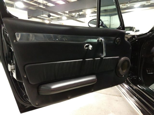 1965 Black Chevrolet Corvette STING RAY