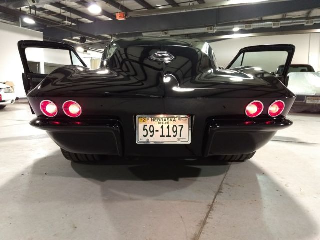 1965 Black Chevrolet Corvette STING RAY