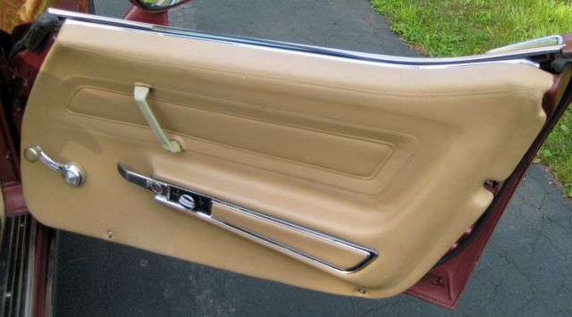 1977 Dark Red Metallic Chevrolet Corvette Coupe