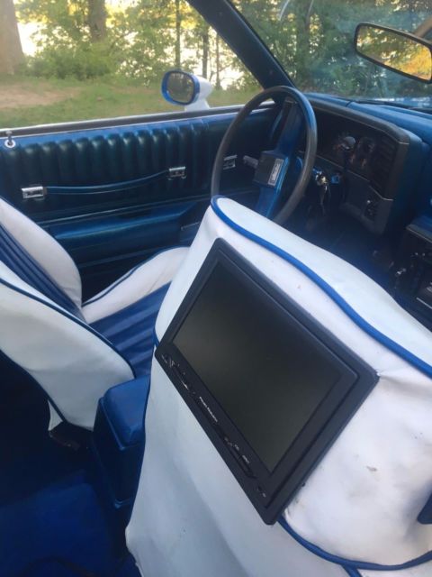 1987 Blue Chevrolet Monte Carlo Coupe
