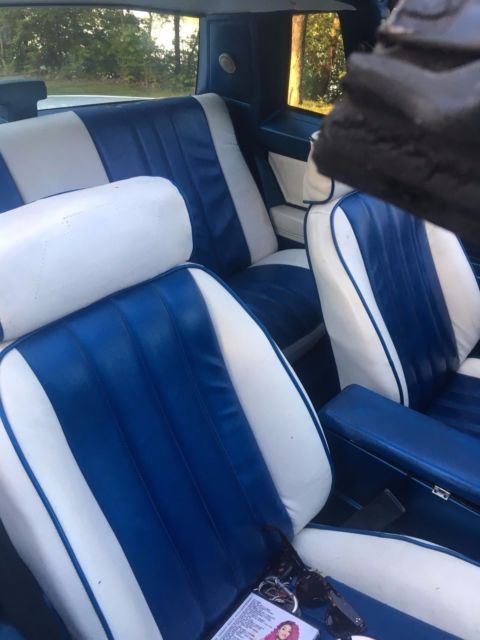 1987 Blue Chevrolet Monte Carlo Coupe