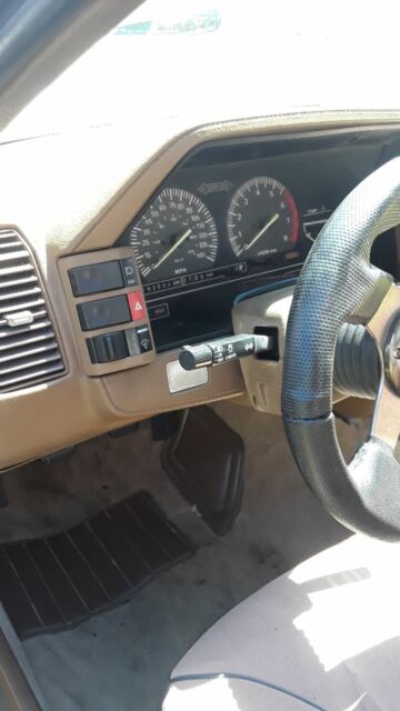 1987 Silver Nissan 300ZX Coupe/T-Top