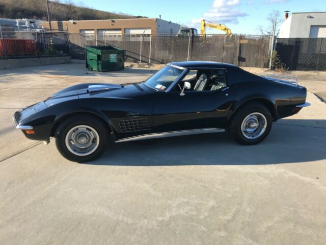 1972 Black Chevrolet Corvette Coupe