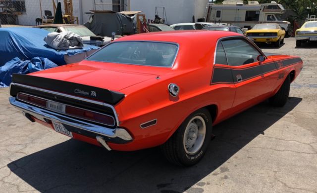 1970 Hemi Orange Dodge Challenger Hardtop