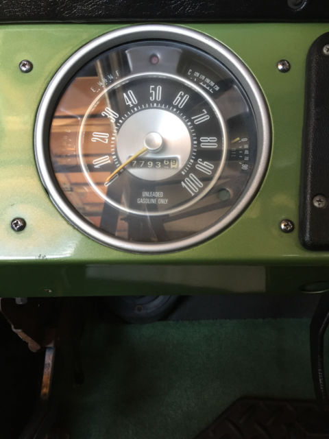 1976 Green Ford Bronco Cab & Chassis