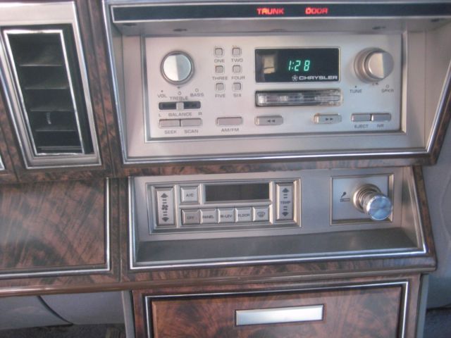 1986 White Chrysler New Yorker Sedan