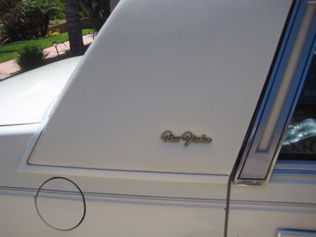 1986 White Chrysler New Yorker Sedan