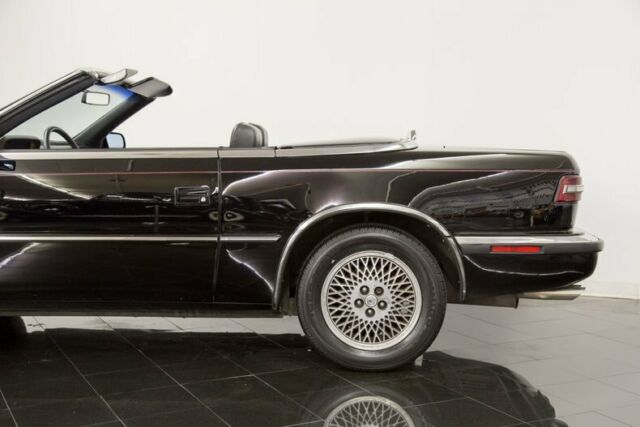 1990 Black Chrysler TC by Maserati --