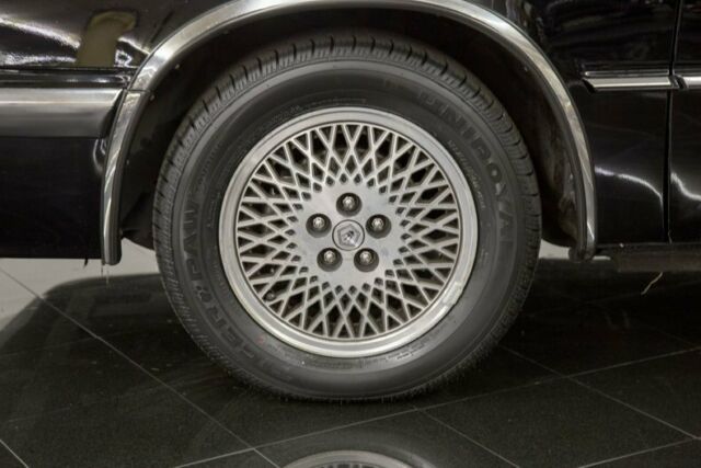 1990 Black Chrysler TC by Maserati --