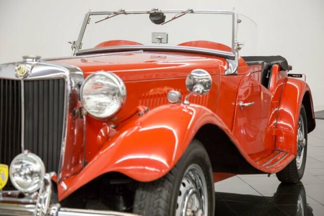 1953 Red MG T-Series --