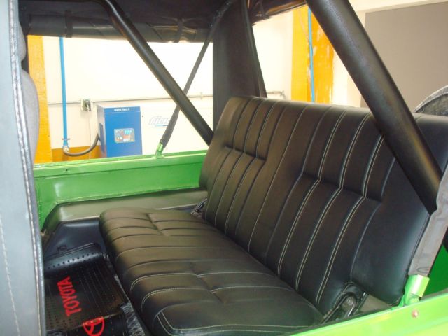 1977 metallic green Toyota Land Cruiser SUV