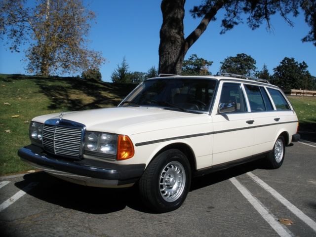 1982 Tan Mercedes-Benz 300-Series Wagon