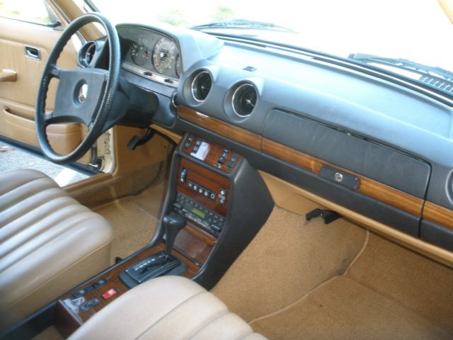 1982 Tan Mercedes-Benz 300-Series Wagon