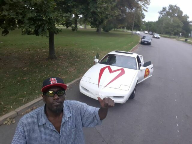 1991 White Pontiac Firebird Coupe