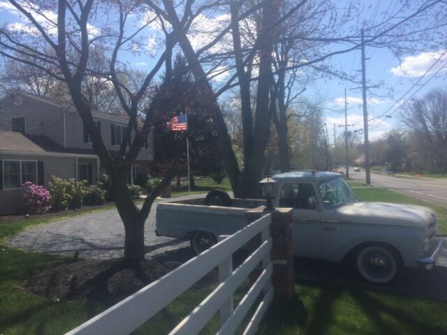 1965 Blue Ford F-100 Cab & Chassis