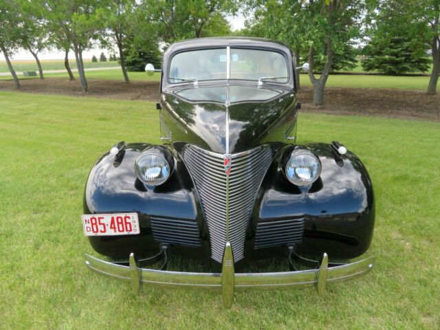 1939 black Chevrolet Coupe Coupe